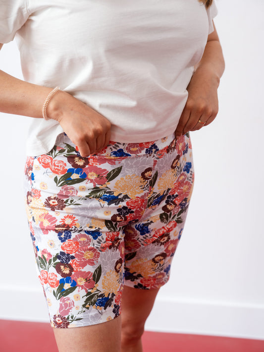 SHORT TILDA . NIITTY